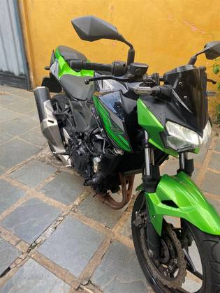 KAWASAKI Z400 KAWASAKI Z400